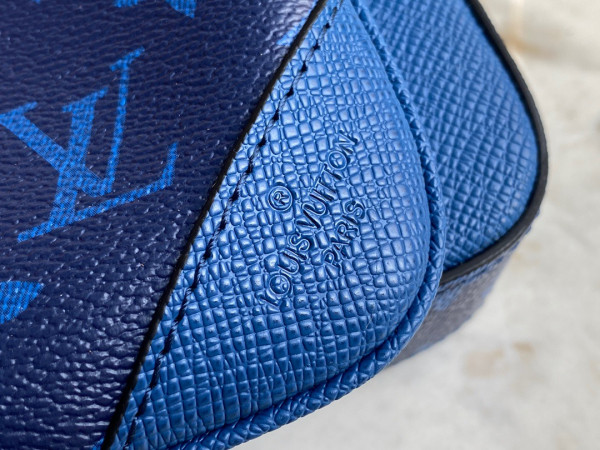 l**is V*t*n trio messenger