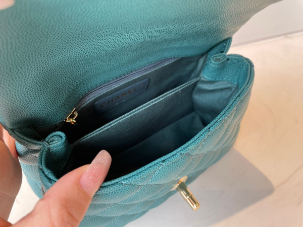 CL MINI FLAP BAG WITH TOP HANDLE