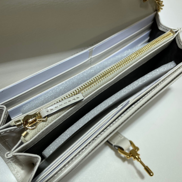 G*u*i jackie 1961 chain wallet