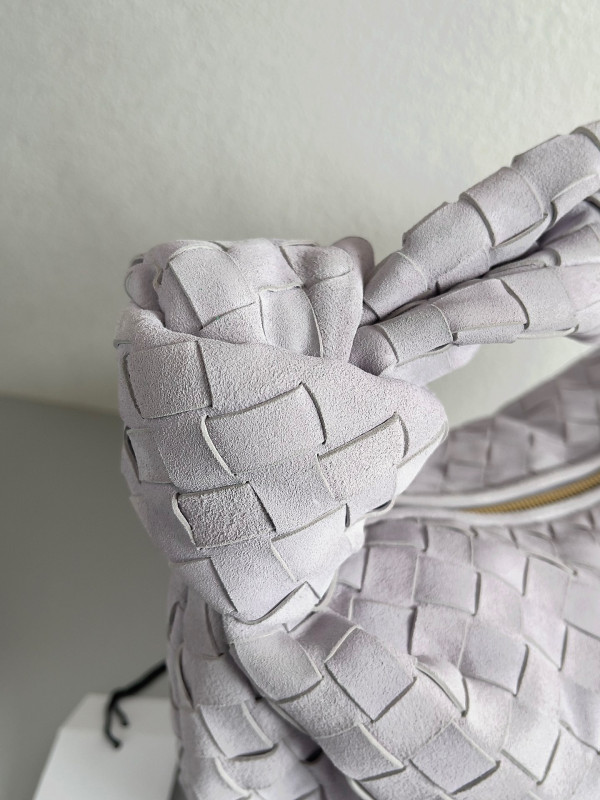 Bo*te*ga ve*ne*ta teen jodie