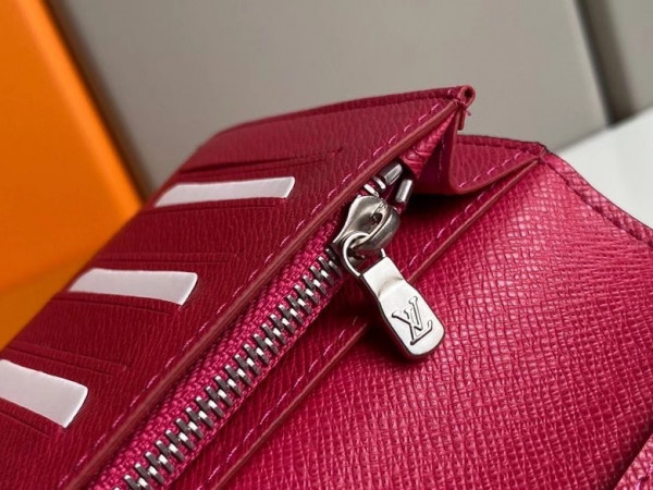 l**is V*t*n brazza wallet