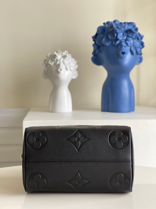 l**is V*t*n speedy bandouliÈre 20