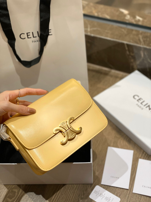 Ce**e teen triomphe bag