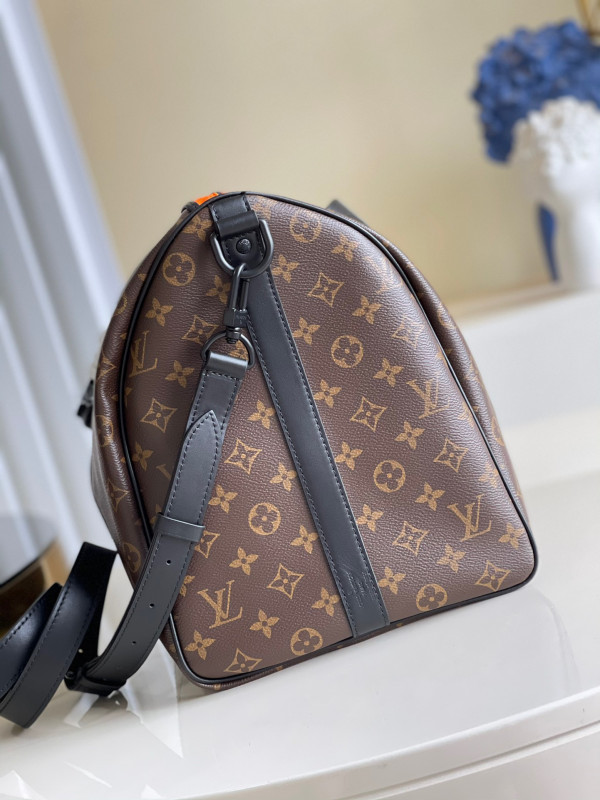 l**is V*t*n keepall bandouliÈre 50