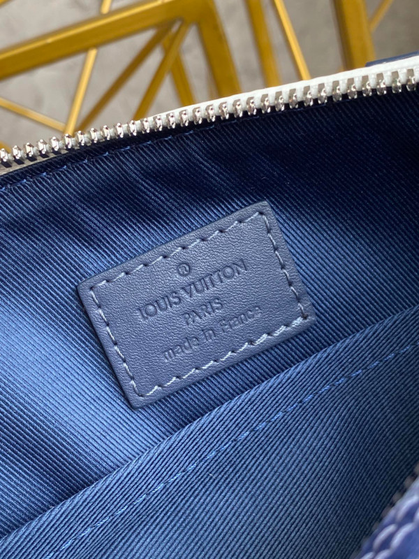 l**is V*t*n city keepall