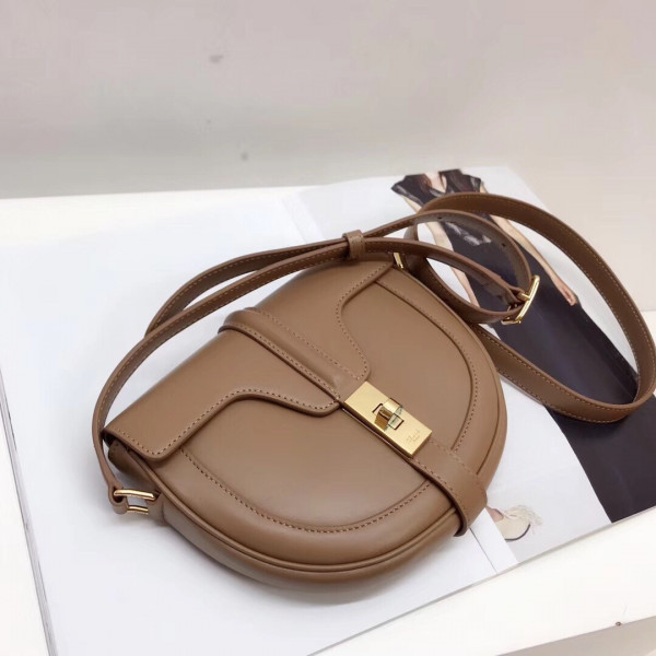 Ce**e small besace 16 bag in satinated calfskin