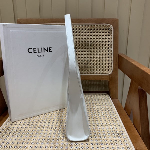 Ce**e shoulder bag cuir triomphe