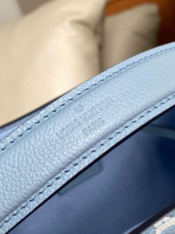 l**is V*t*n nÉonoÉ bb