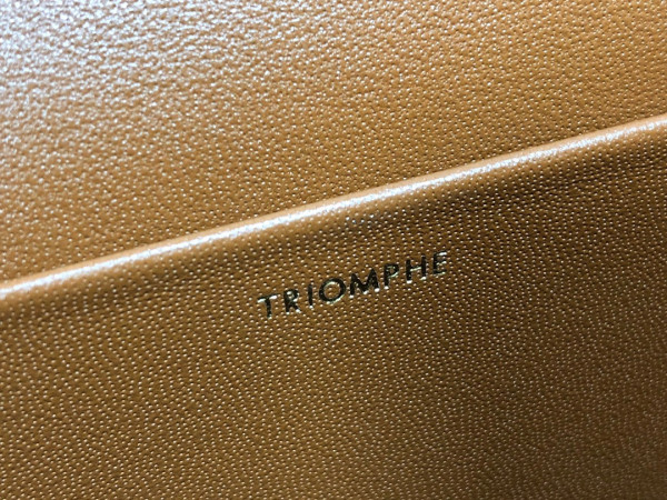 Ce**e triomphe shoulder bag