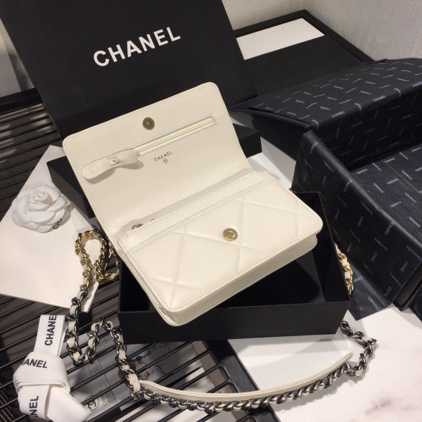 CL CHAIN WALLET