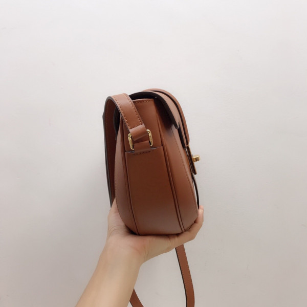 Ce**e besace 16 bag in satinated calfskin