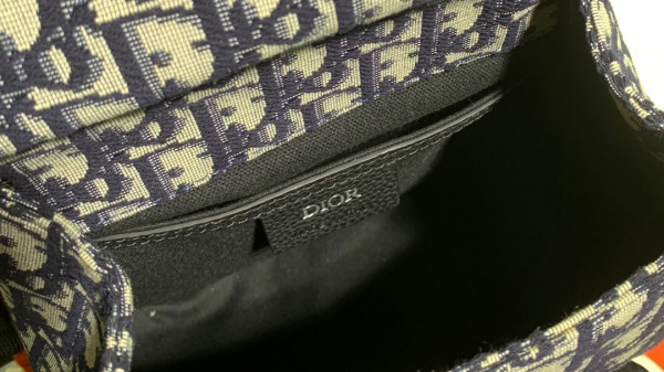 D*or oblique backpack