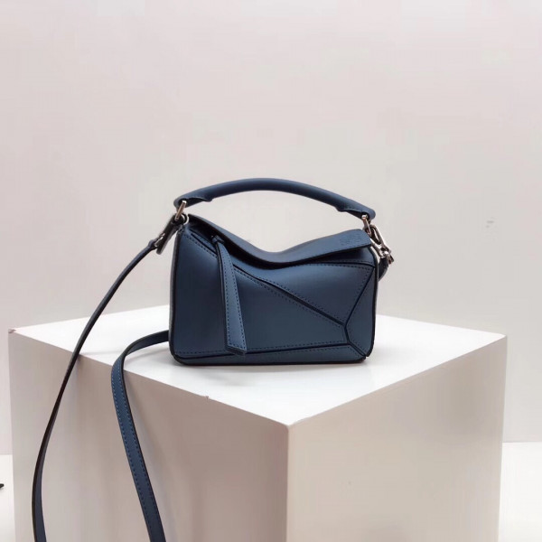 LOEWE MINI PUZZLE BAG
