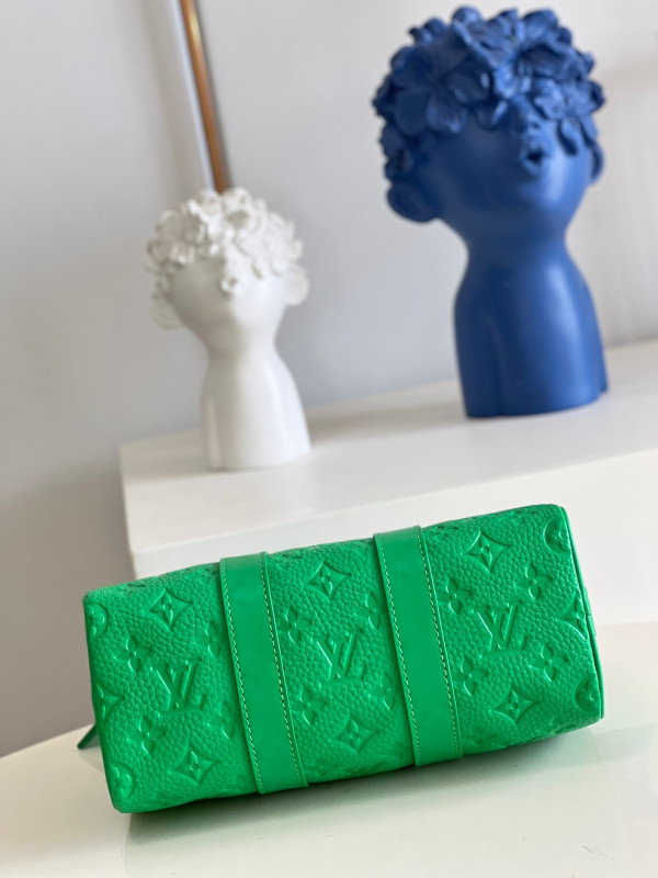 l**is V*t*n keepall bandouliÈre 25