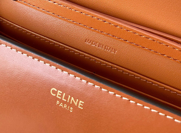 Ce**e wallet on chain cuir triomphe