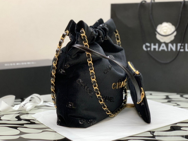 CL 22 HANDBAG