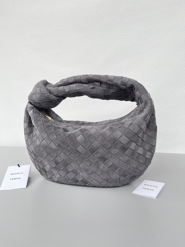 Bo*te*ga ve*ne*ta teen jodie