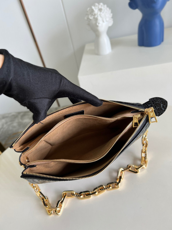 l**is V*t*n coussin pm