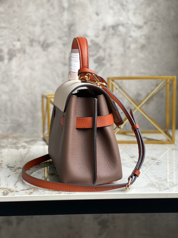 l**is V*t*n lockme ever bb