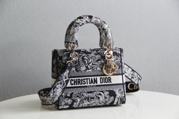 D*or medium lady d-lite bag