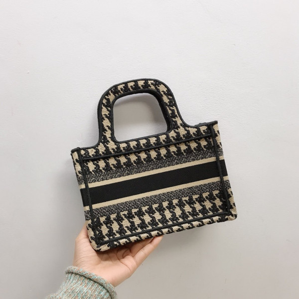 mini D*or book tote