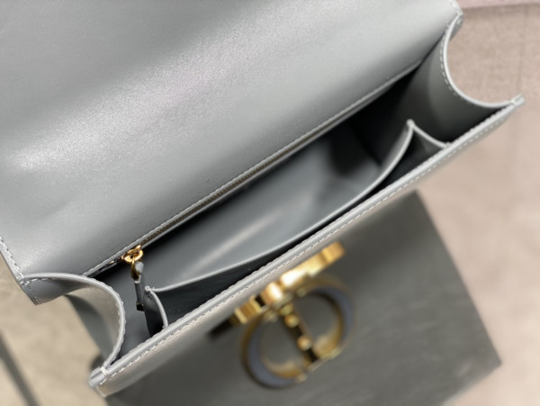 D*or 30 montaigne bag