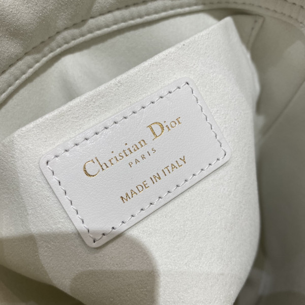 D*or micro vibe bucket bag