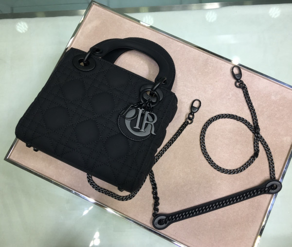 lady D*or ultra matte