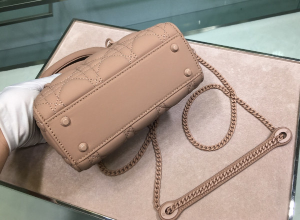 lady D*or ultra matte