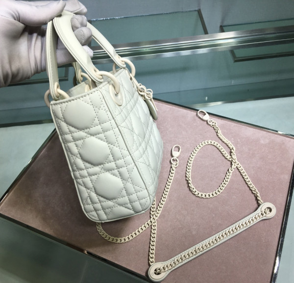 lady D*or ultra matte