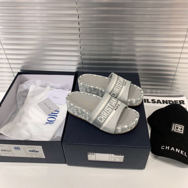 D*or dway wedge slide