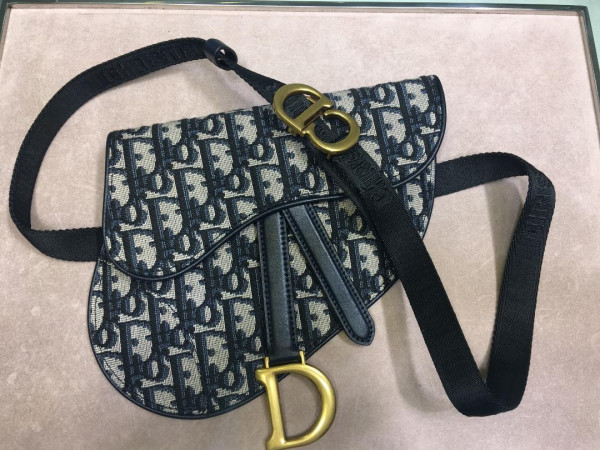 D*or saddle bag
