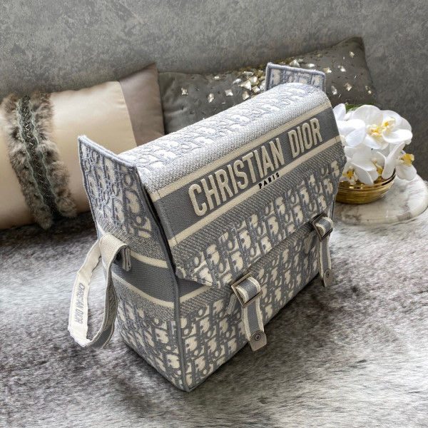 D*or oblique D*orcamp messenger bag