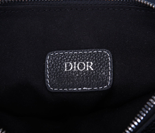 D*or saddle bag