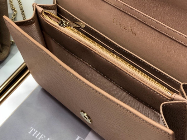 D*or montaignechain bag