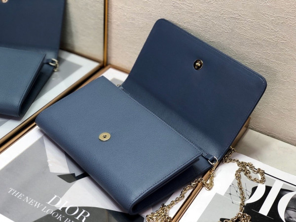 D*or montaignechain bag