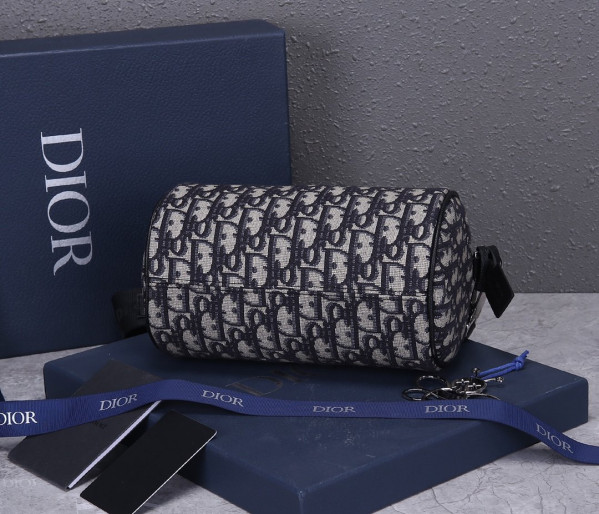 D*or roller messenger bag