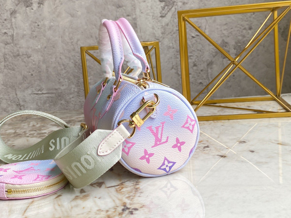 l**is V*t*n papillon bb