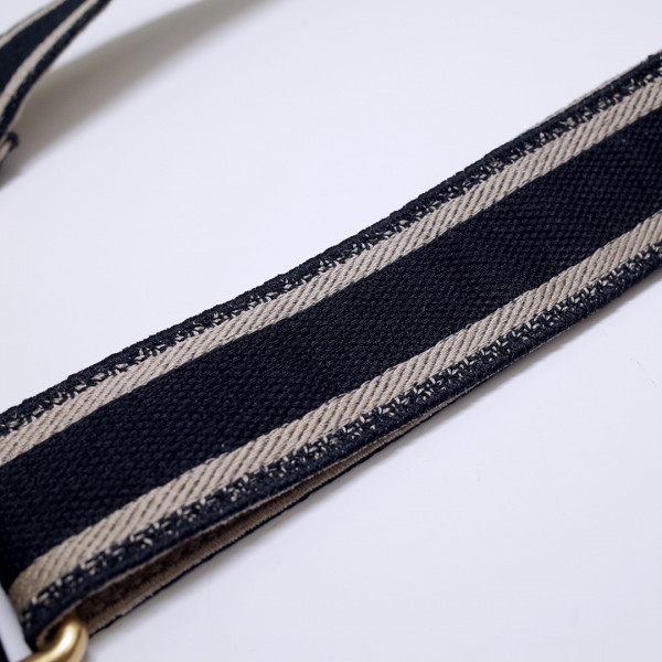 D*or adjustable shoulder strap
