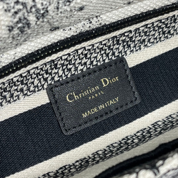 D*or medium lady d-lite bag