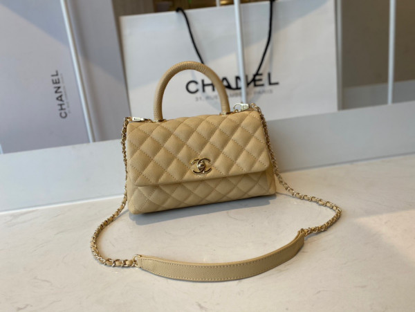 CL FLAP BAG WITH TOP HANDLE