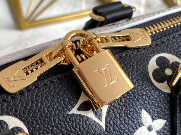 l**is V*t*n speedy bandouliÈre 20