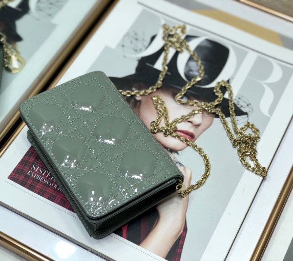 lady D*or nano pouch