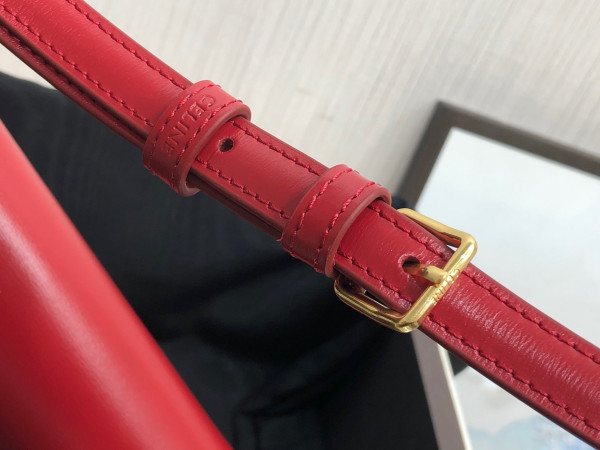 Ce**e triomphe shoulder bag