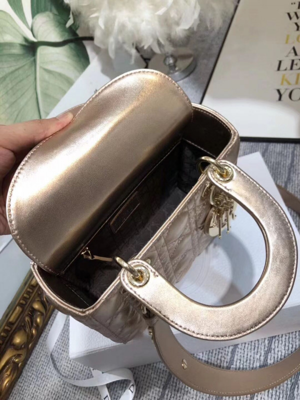 lady D*or small-20-16.5-8cm