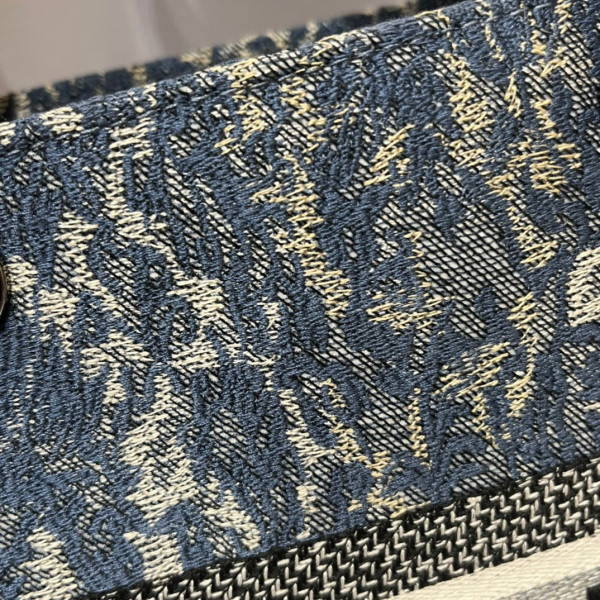 D*or medium lady d-lite bag