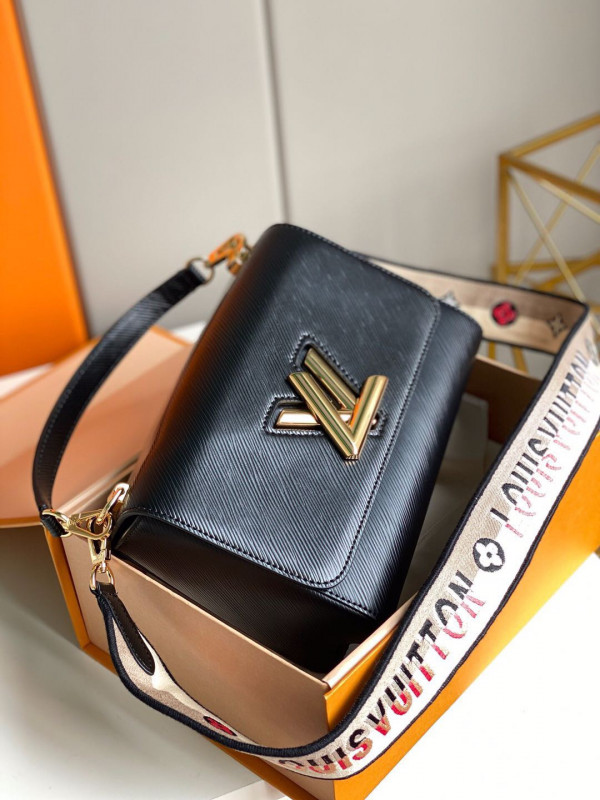 l**is V*t*n twist mm