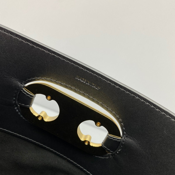 Ce**e bucket maillon