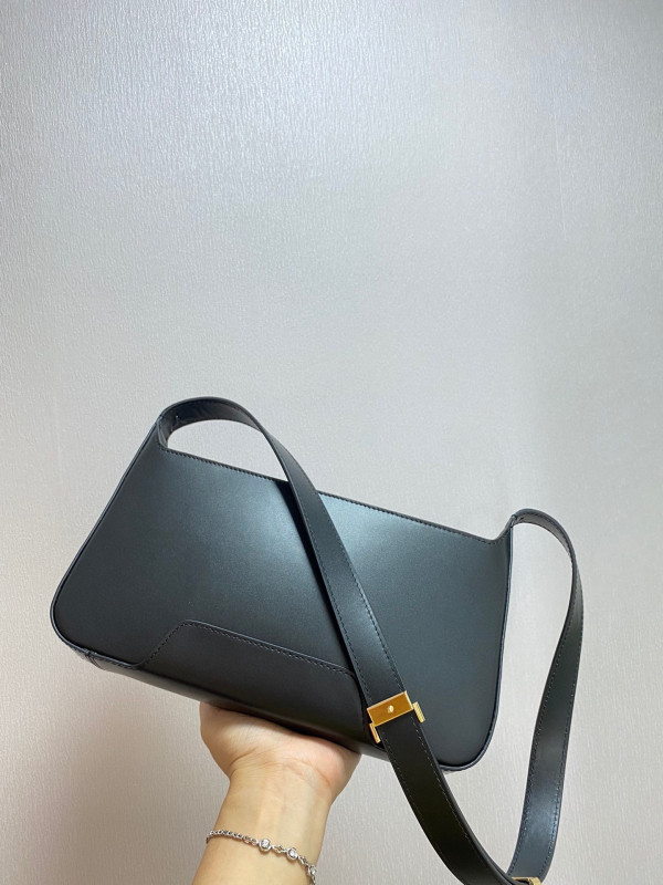 B**rry leather tb shoulder bag