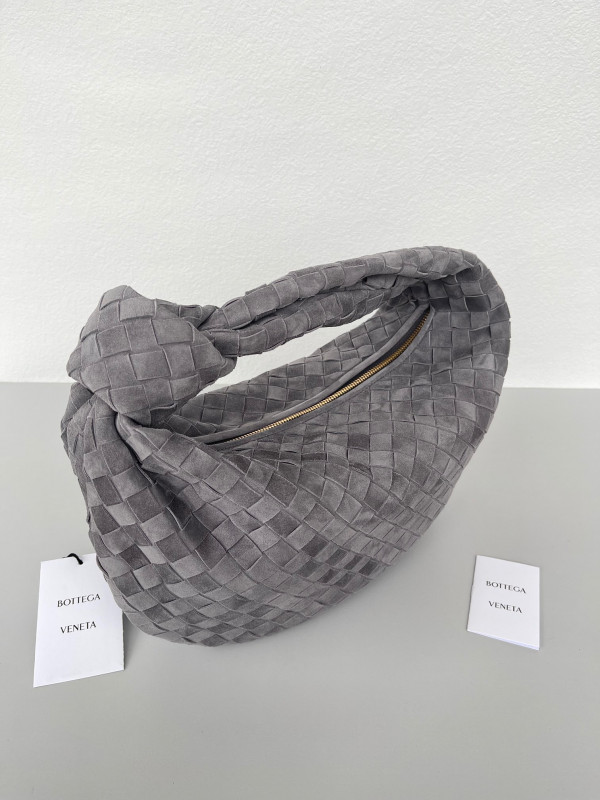 Bo*te*ga ve*ne*ta teen jodie